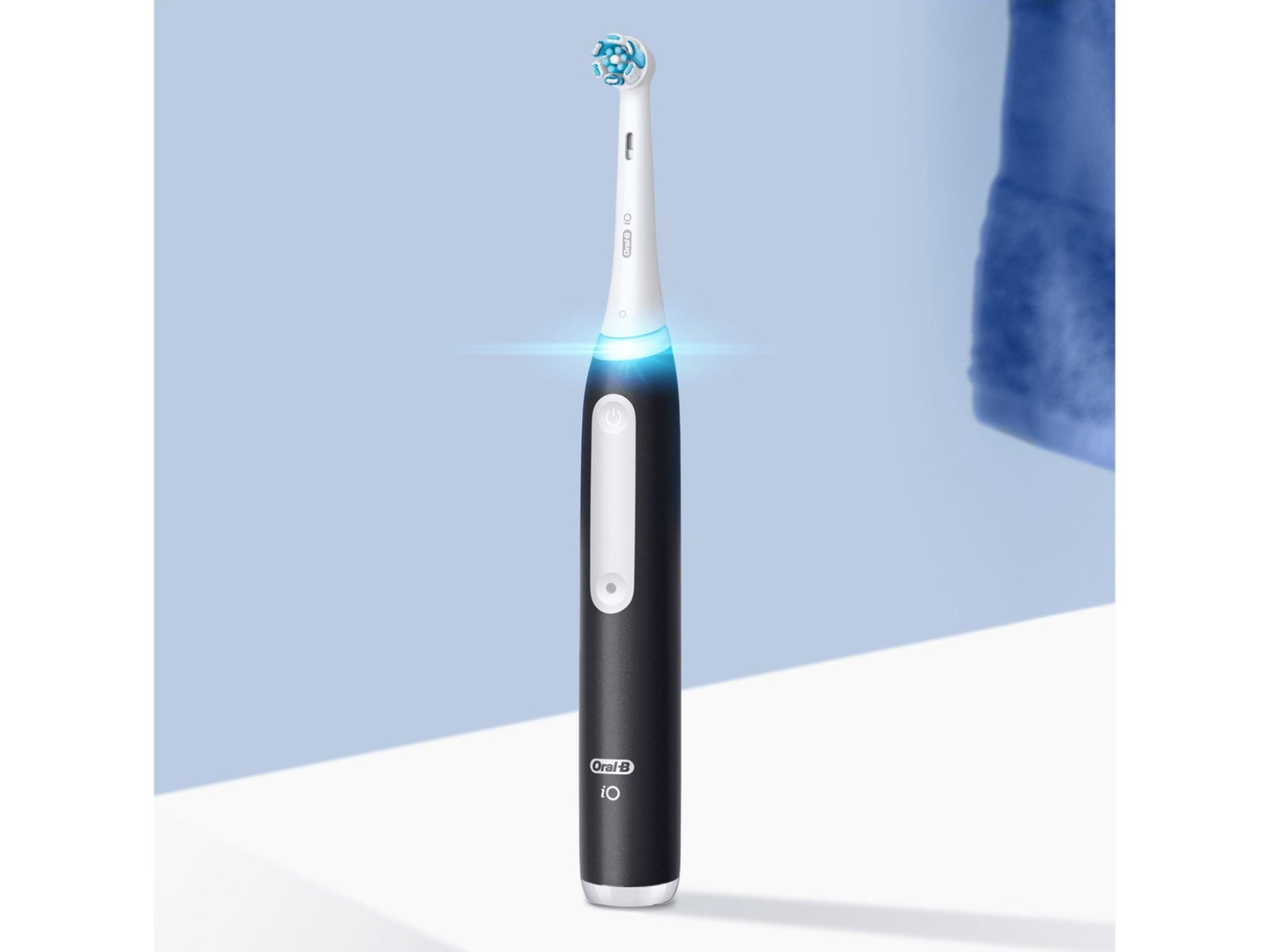 Oral-B iO Series 3 Magnetic Toothbrush Matte Black Medical device no
