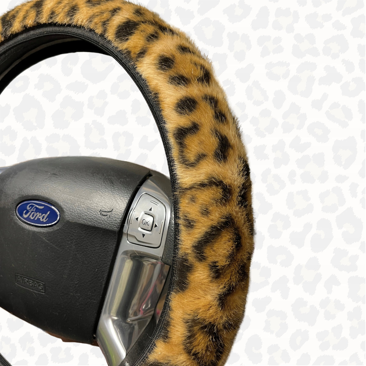 PANTERKA CAR STEERING WHEEL COVER overlay 36 - 38 CM FUR Manufacturer's catalog number pokrowiec panterka