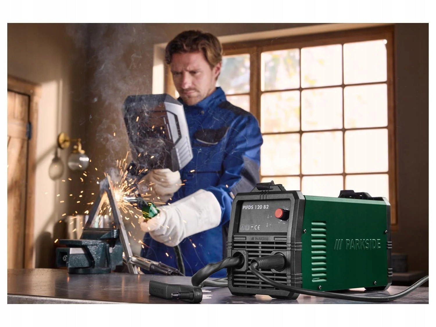 PARKSIDE Inverter welder FLUX 230 V, PIFDS 120 B2, 120 A + WELD MASK. Manufacturer code PIFDS 120 A1