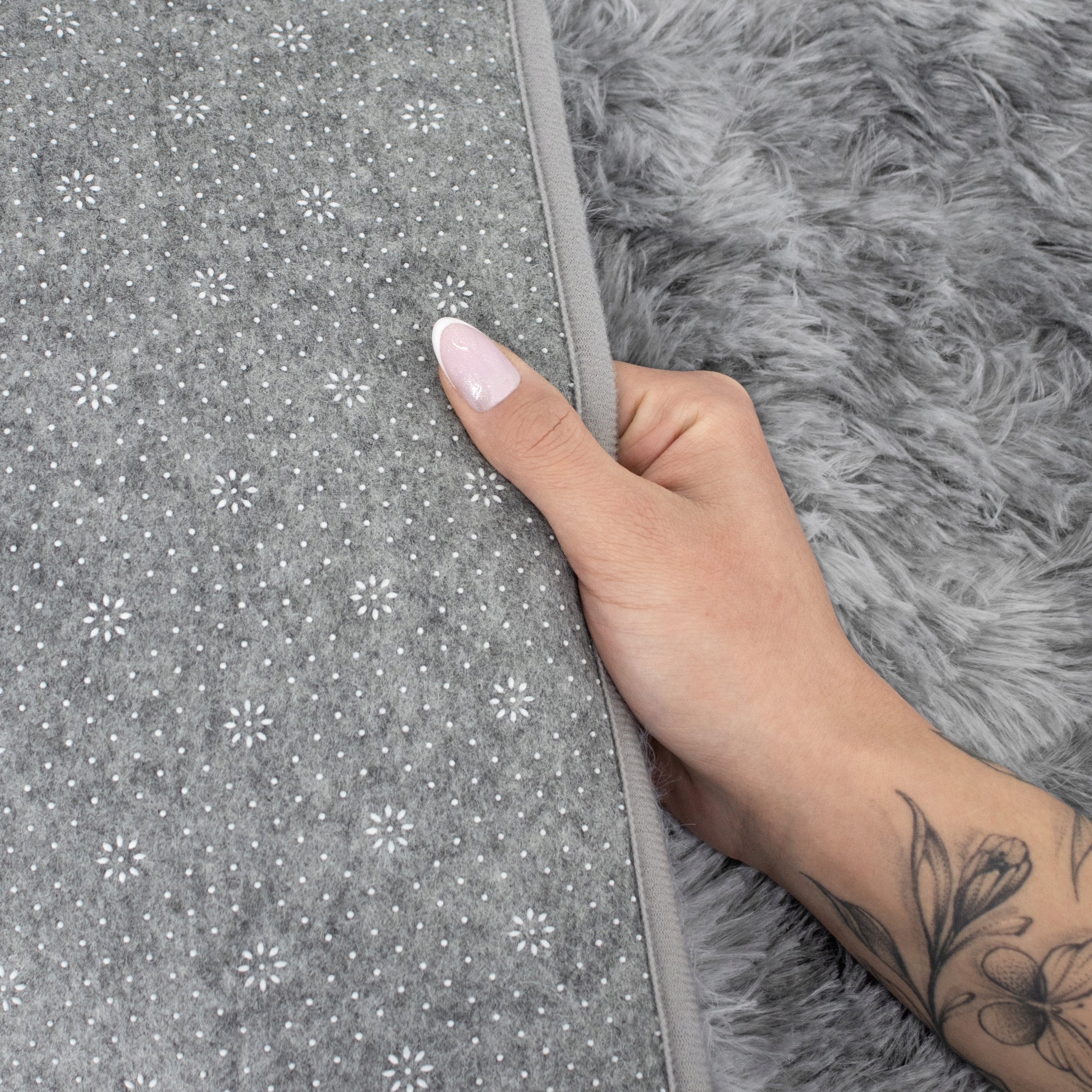 PLUSH CARPET SHAGGY 120x170 CM FLUFFY SOFT FOR LIVING ROOM ECO FUR GREY Manufacturer code 34122