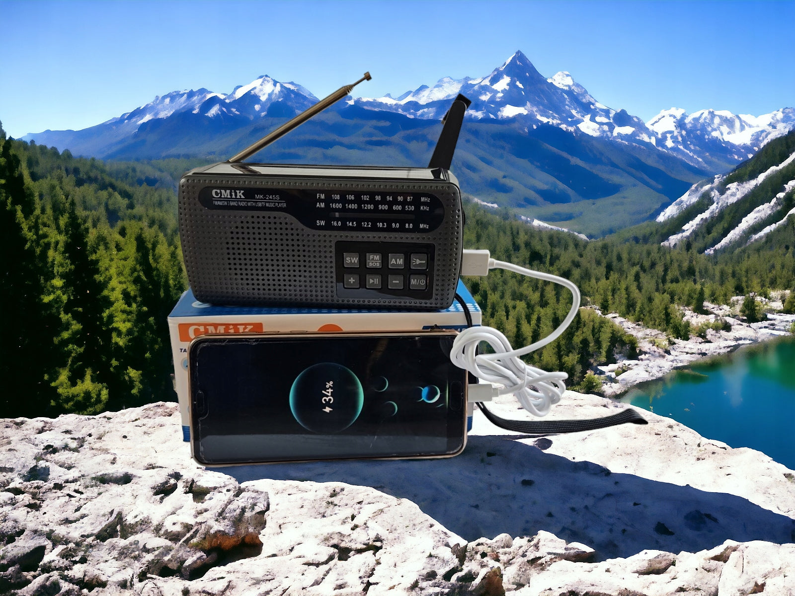 PORTABLE SOLAR RADIO CRANK ALARM DYNAMO EMERGENCY FLASHLIGHT 4000mAh Packaging status original