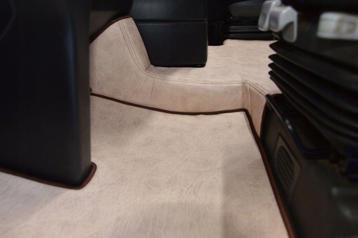 PRESTIGE LINE Man TGX rugs from 2017 2 drawers Multi-item bundle yes