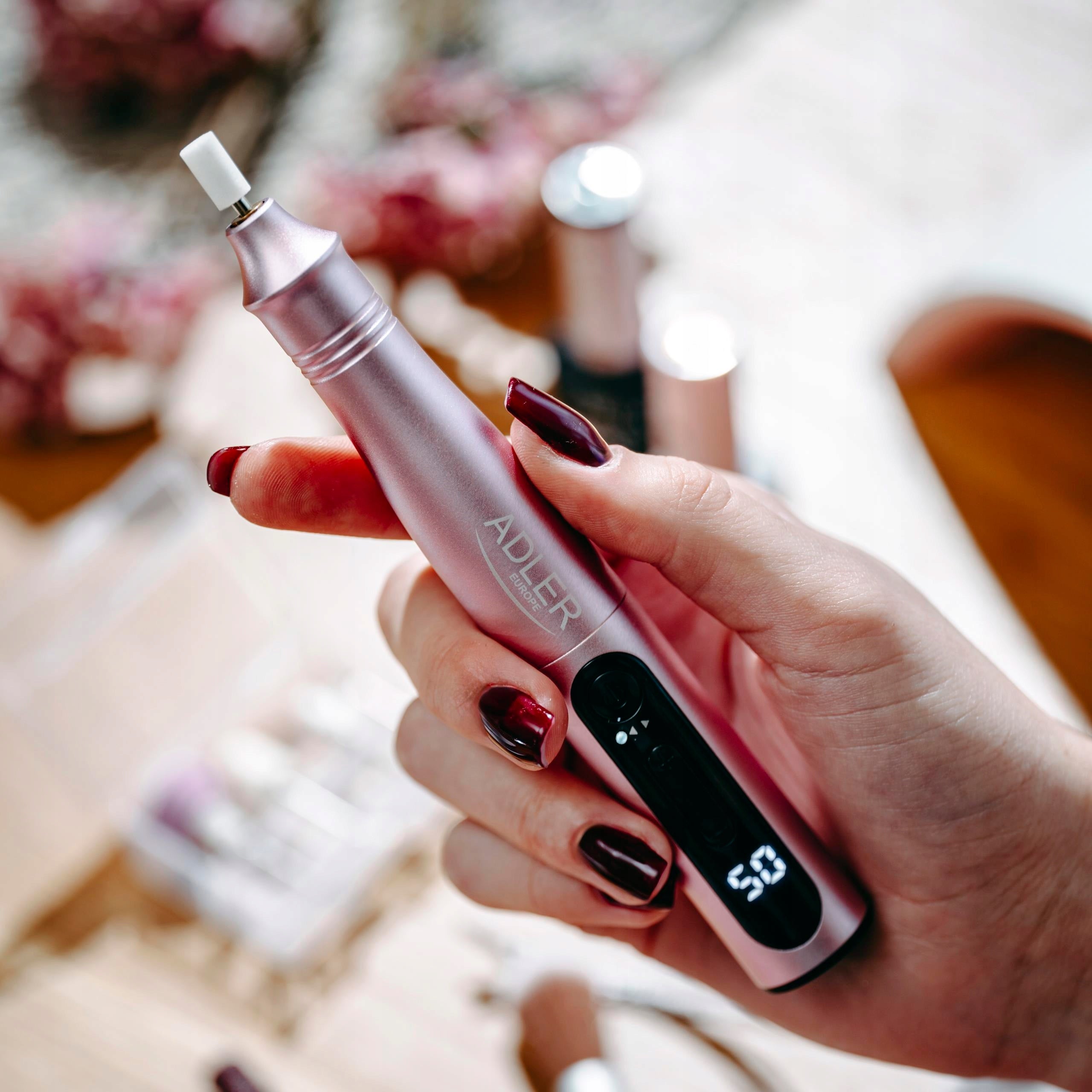 PROFESSIONAL NAIL MILLING MACHINE WIRELESS Manicure Pedicure Set Medical device no