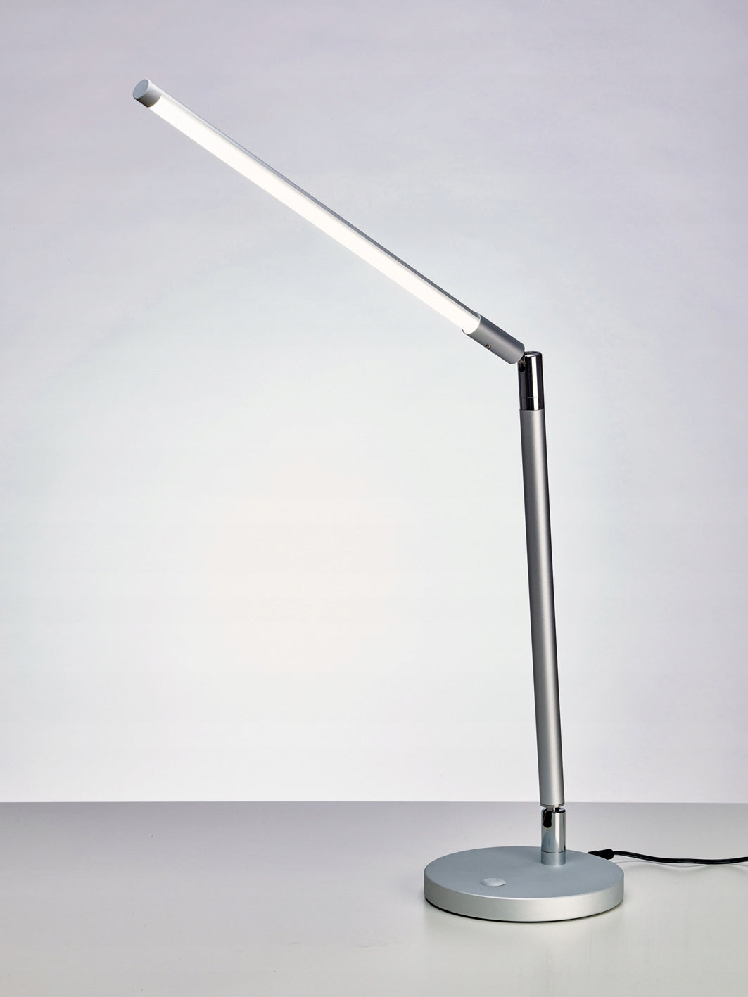 PROMED LTL-749 LED shadowless cosmetic desk lamp for manicure Color silver