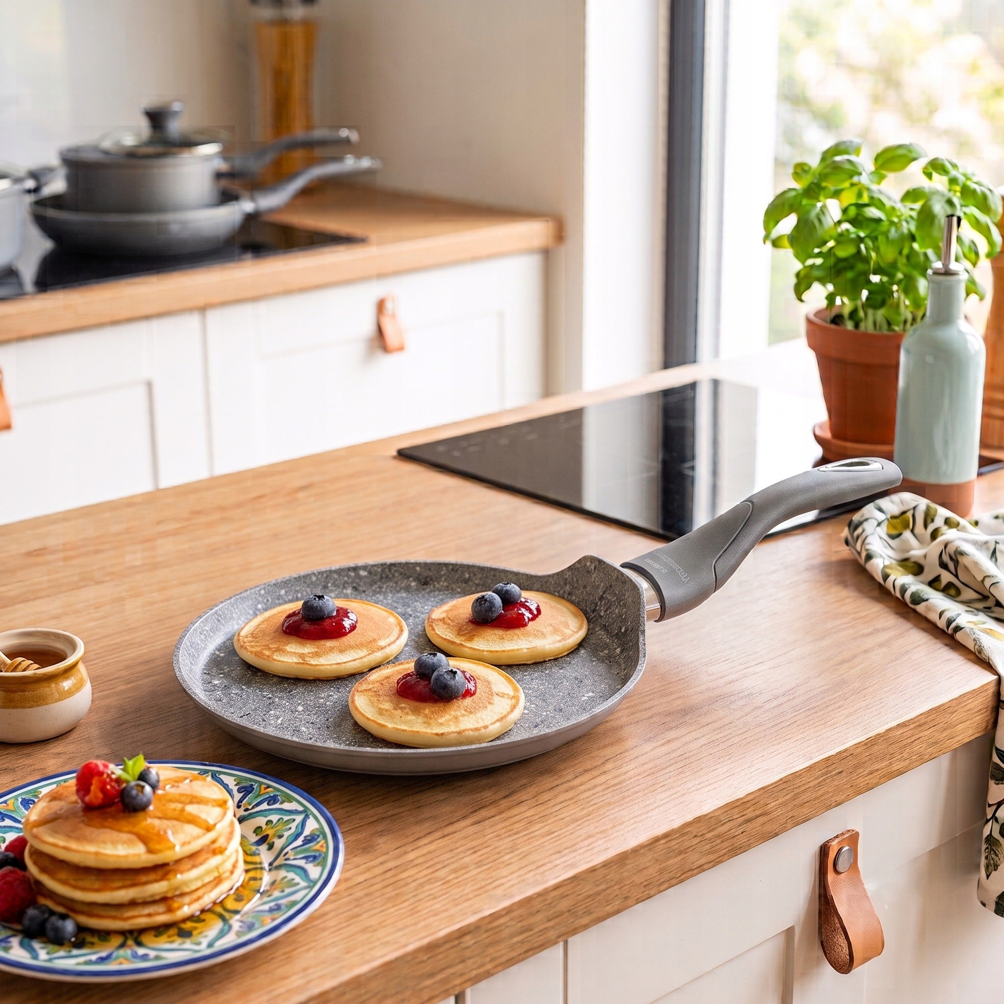 Pancake pan NON-STICK induction gas Valdinox Grand 25 cm Manufacturer code 0204003739
