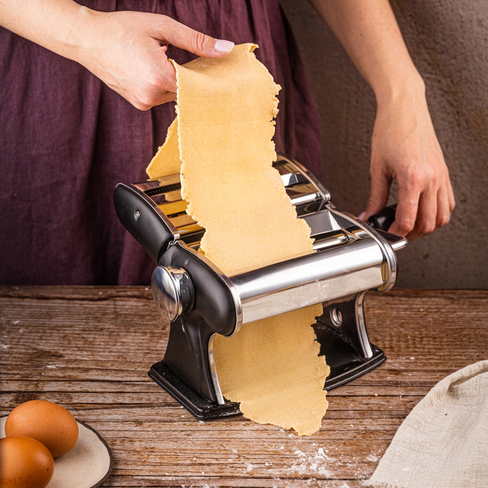 Pasta machine KINGHoff KH-1957 steel, 150 mm 2 knives homemade pasta EAN (GTIN) 5908287219571
