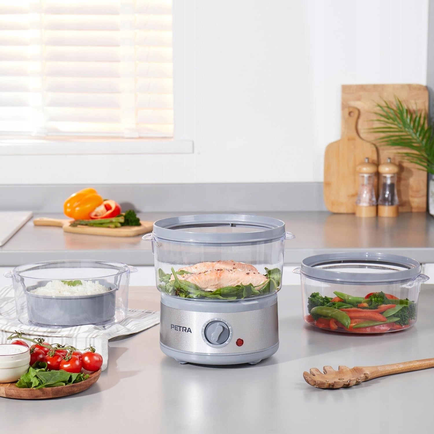 Petra 3-Tier Electric Steamer 7,5 L 500 W BPA Free Timer Ream Bowl Dominant color silver/gray