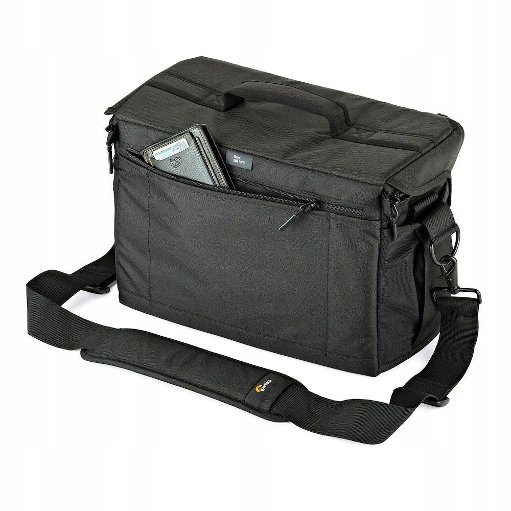 Photo bag Lowepro Nova 200 AW II black Color black