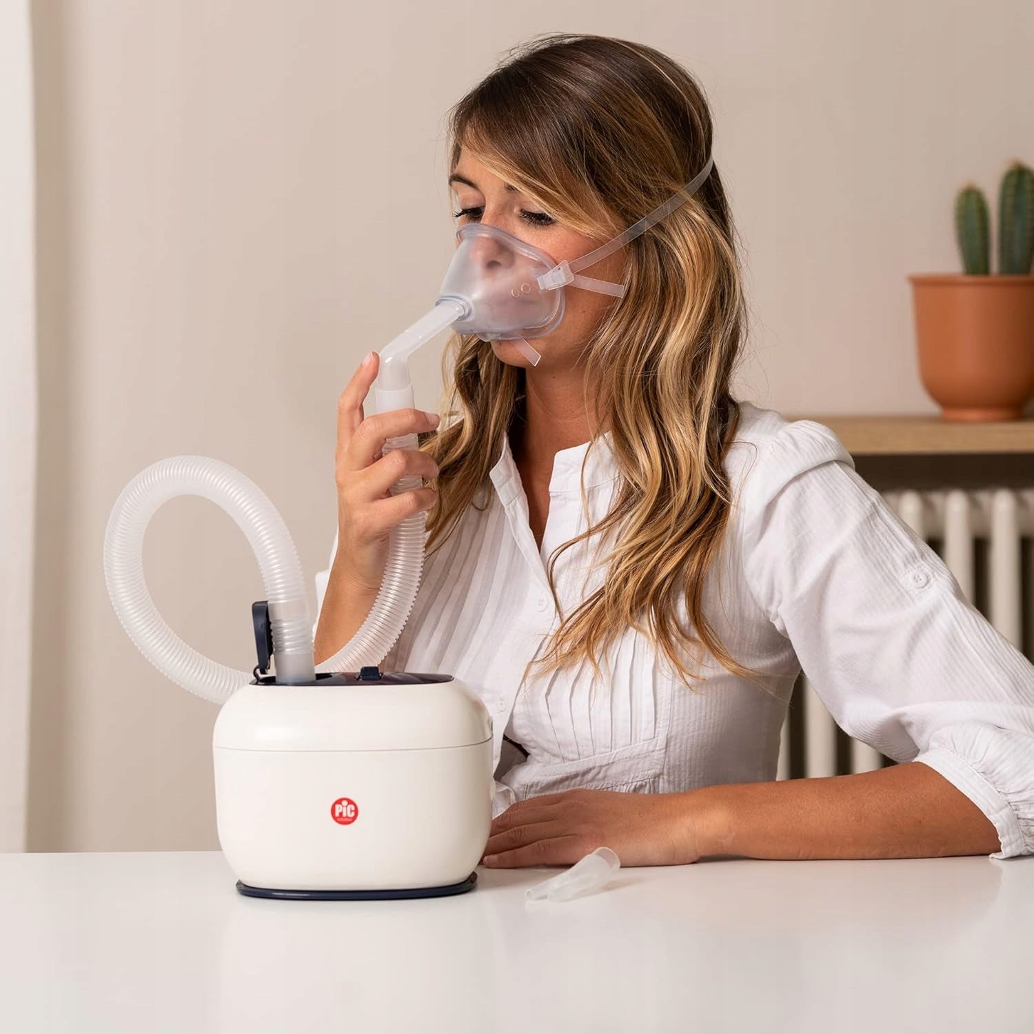 PiC Solution AirProjet Plus white inhaler Brand PiC Solution