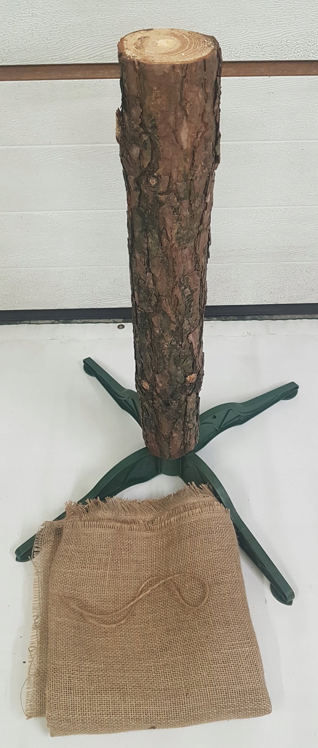 Pine trunk for artificial Christmas tree on trunk height 70 cm, diameter 12 cm Brand no brand