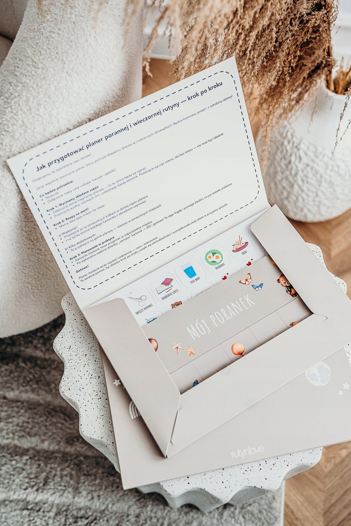 Planner of morning and evening routine for children -140 Velcro activity cards Packaging status original