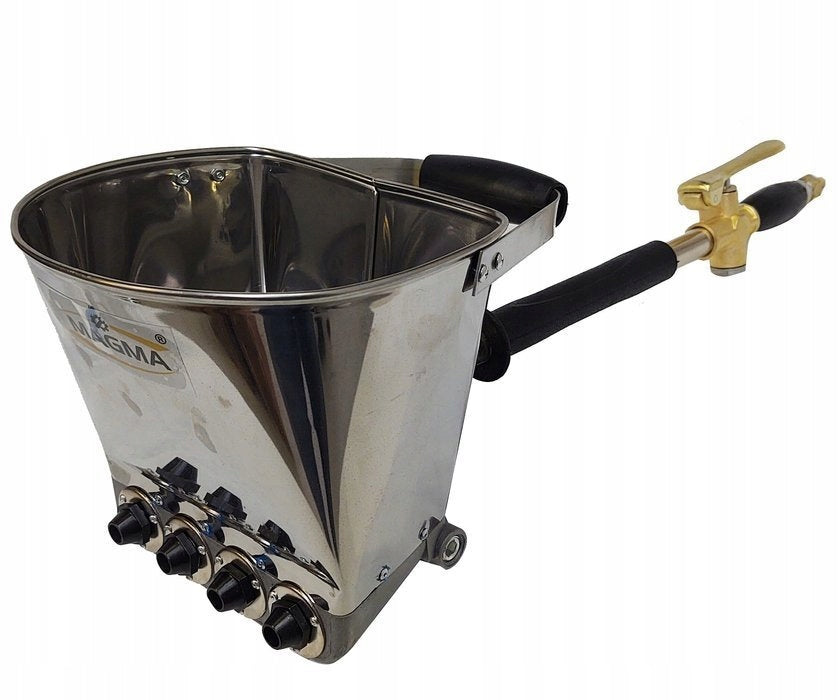Pneumatic wall plastering machine with metal nozzles