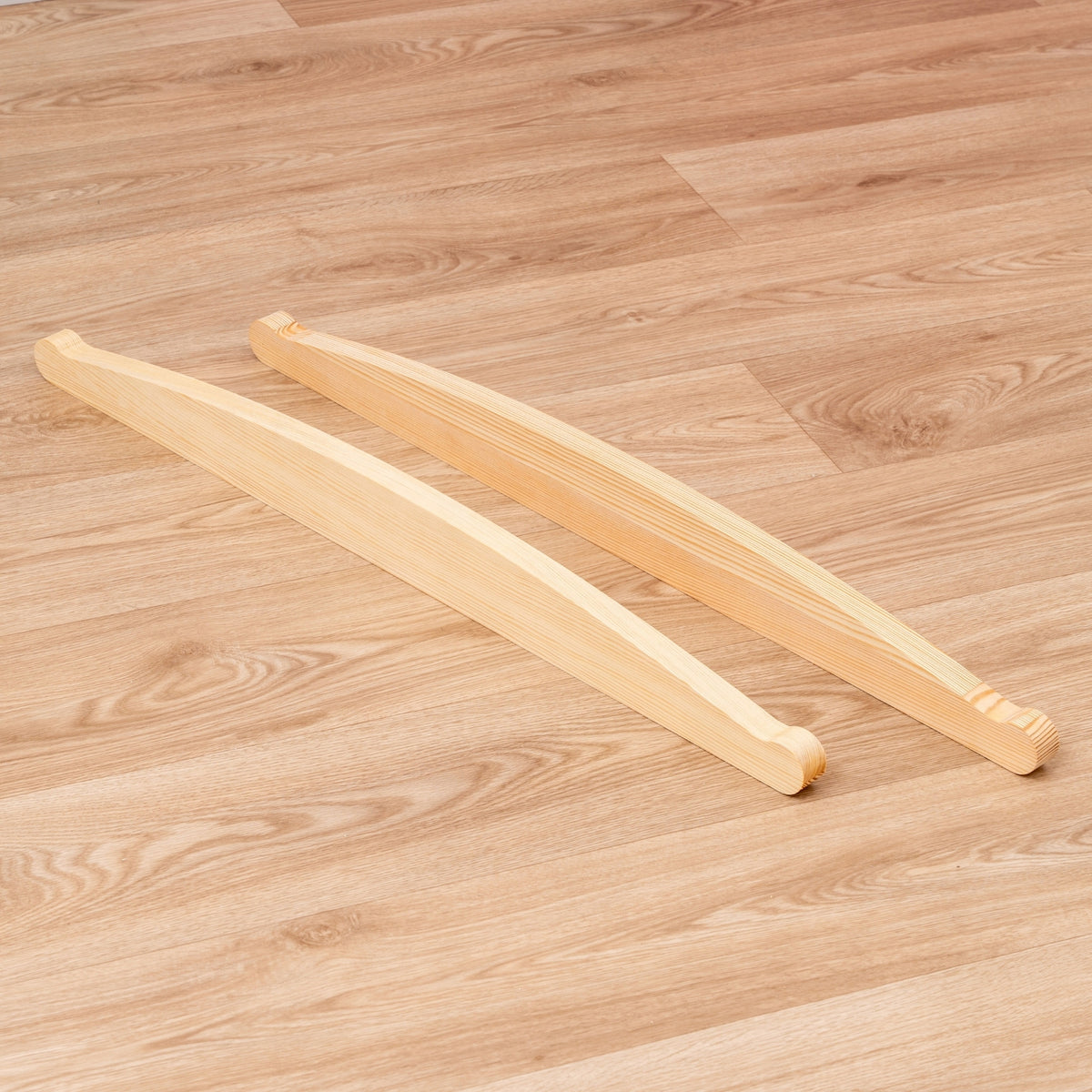 Poles for crib and cradle with holes, unvarnished Packaging status original
