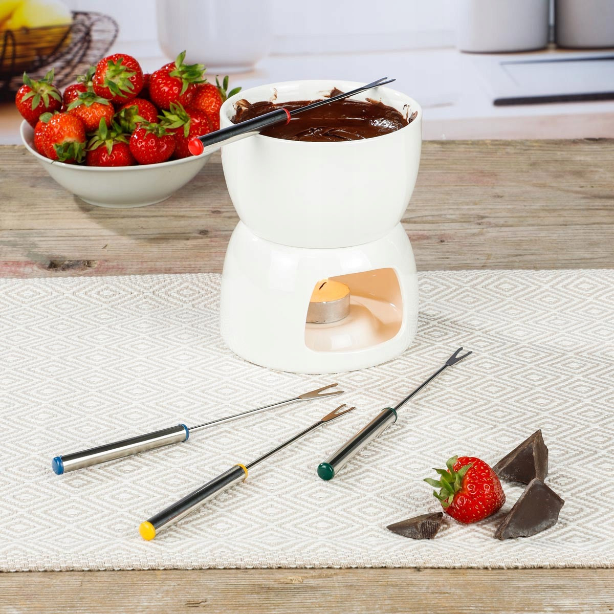 Porcelánové fondue na čokoládu se 4 vidličkami, 450 ml Capacity 4.5 l