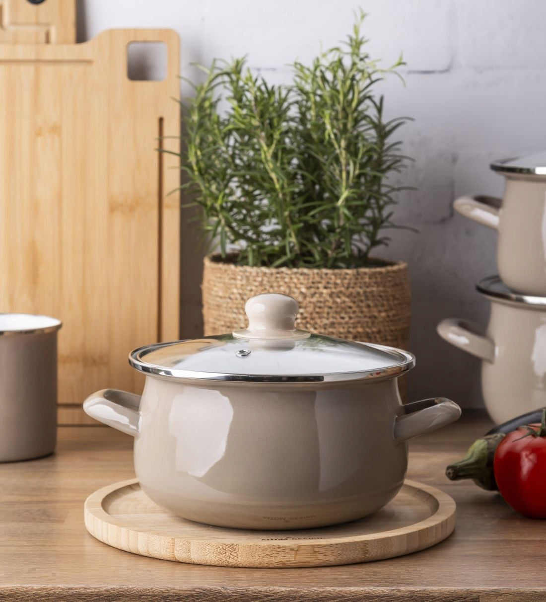 Pot with lid enamel induction gas 20 cm Altom Design taupe 2,7 l Manufacturer code 02050021346