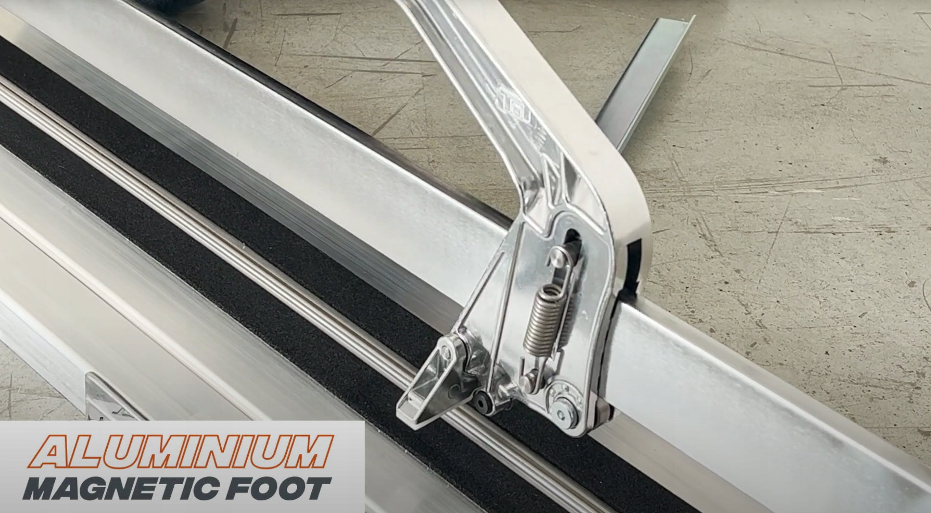Professional manual tile cutter BATTIPAV Leggera 67 Manufacturer code 6601E