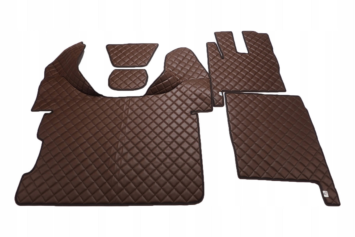 QUILTED RUGS DAF XF 106 2013-2016 AUTOMATIC