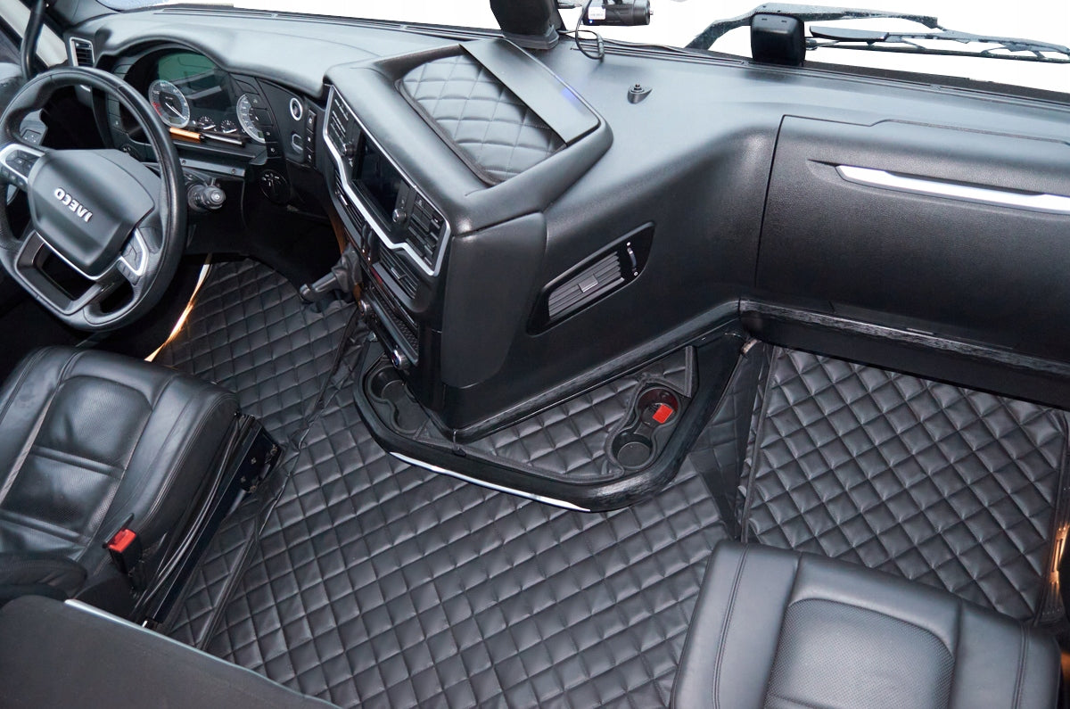 QUILTED RUGS ECO LEATHER IVECO S-WAY 2019- 2023 - black