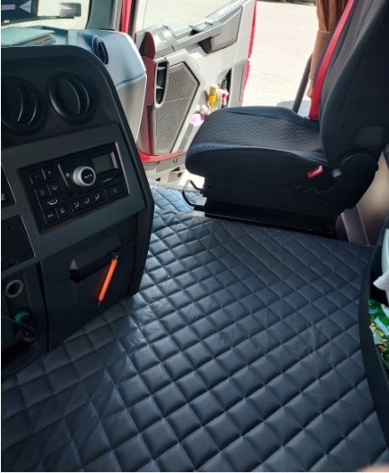 QUILTED RUGS RENAULT RANGE T FROM 2013 TUNNEL Manufacturer's catalog number GIZ-TRANS
