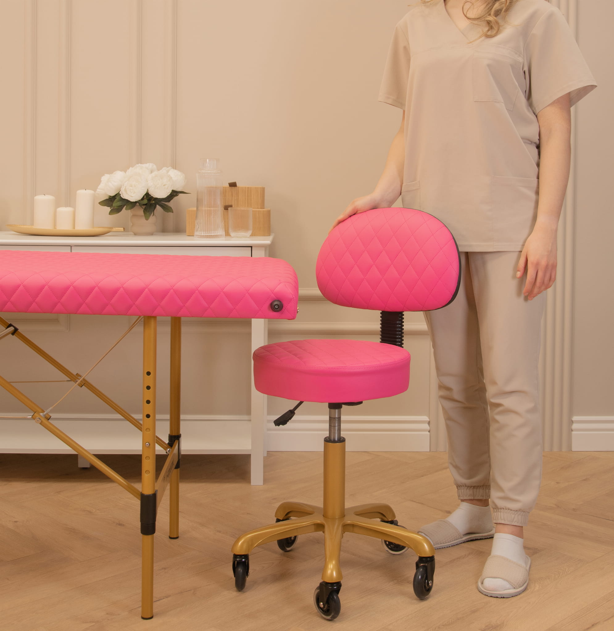 Quilted Flat Cosmetic Stool with Backrest PINK- GOLD Brand i-coucou
