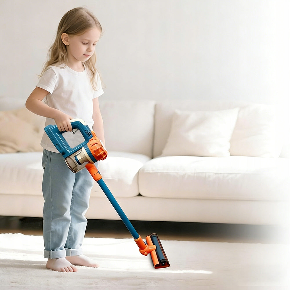 REALISTIC KIDS TOY VACUUM CLEANER SET WITH 3 PLAY TIPS Packaging status original