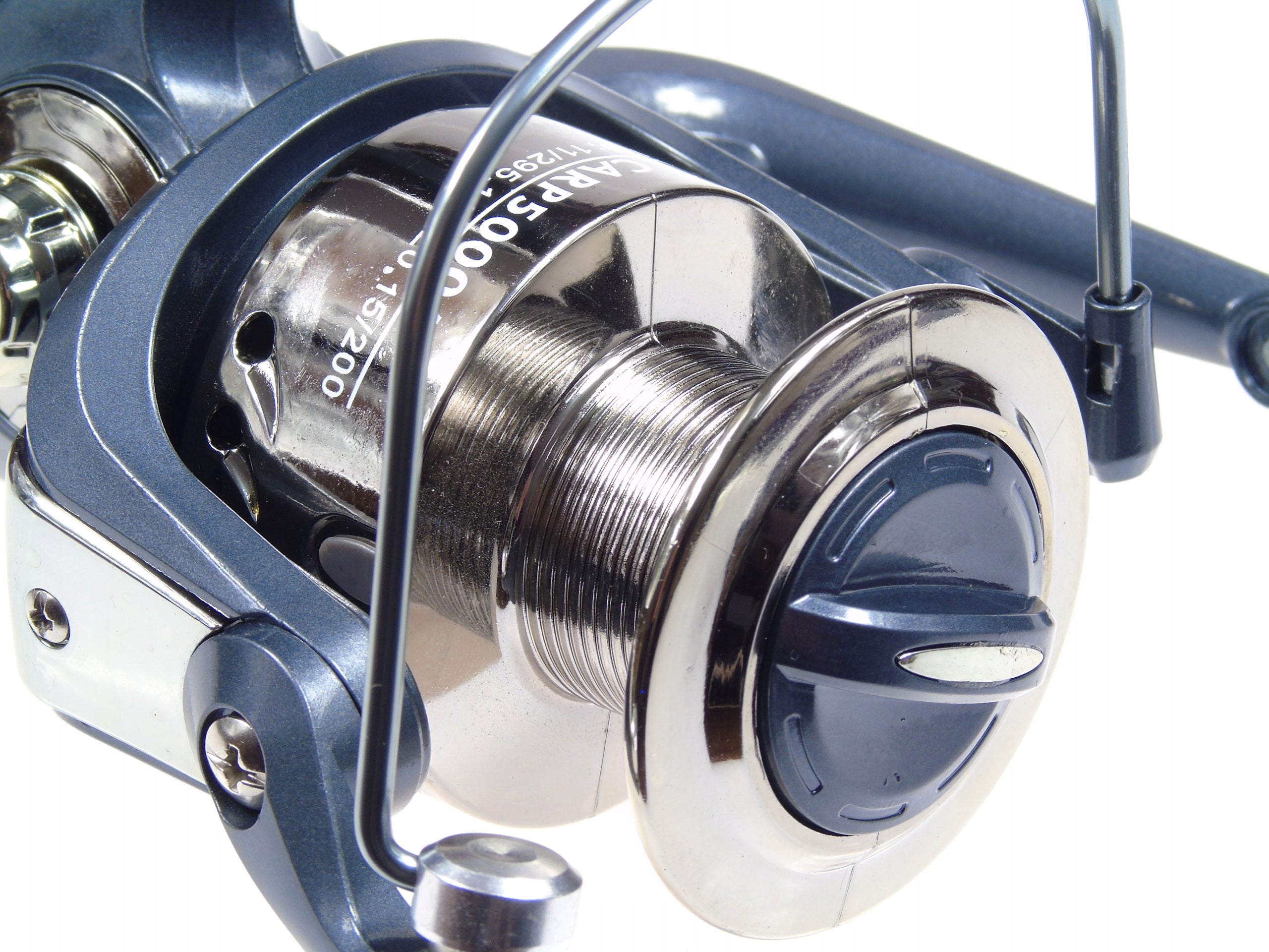REEL CARP 4000A 9 BEARINGS CARP FREE GEAR STRONG EAN (GTIN) 6911195160032