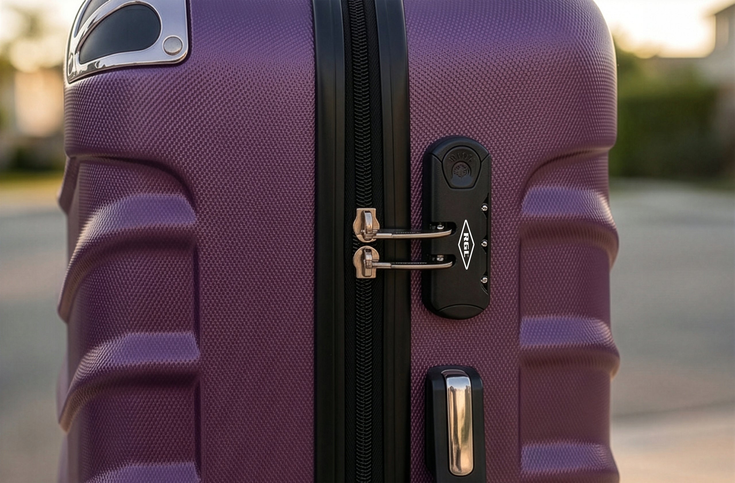 RGL MEDIUM SUITCASE 730 XL TRAVEL BAG 4 WHEELS COMBINATION LOCK ABS Depth (shorter edge) 25 cm