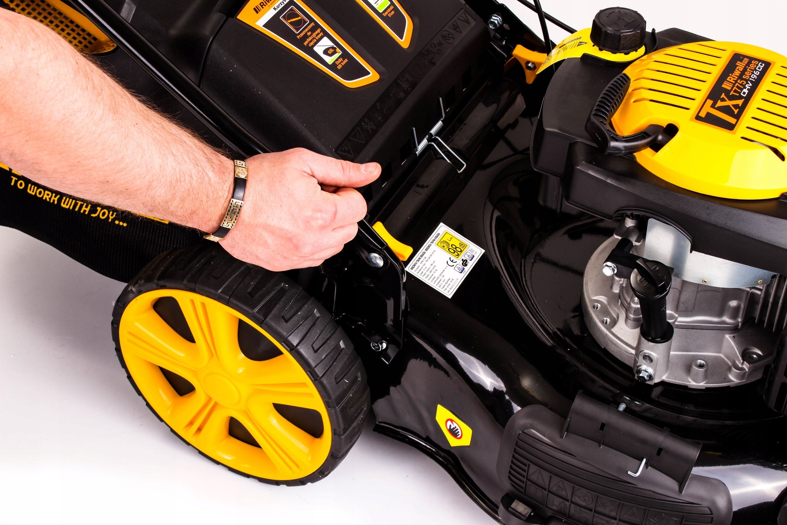 RIWALL 51CM 9in1 DIESEL MOWER WITH 5190 DRIVE WITH 2 KNIVES Basket capacity 65 l