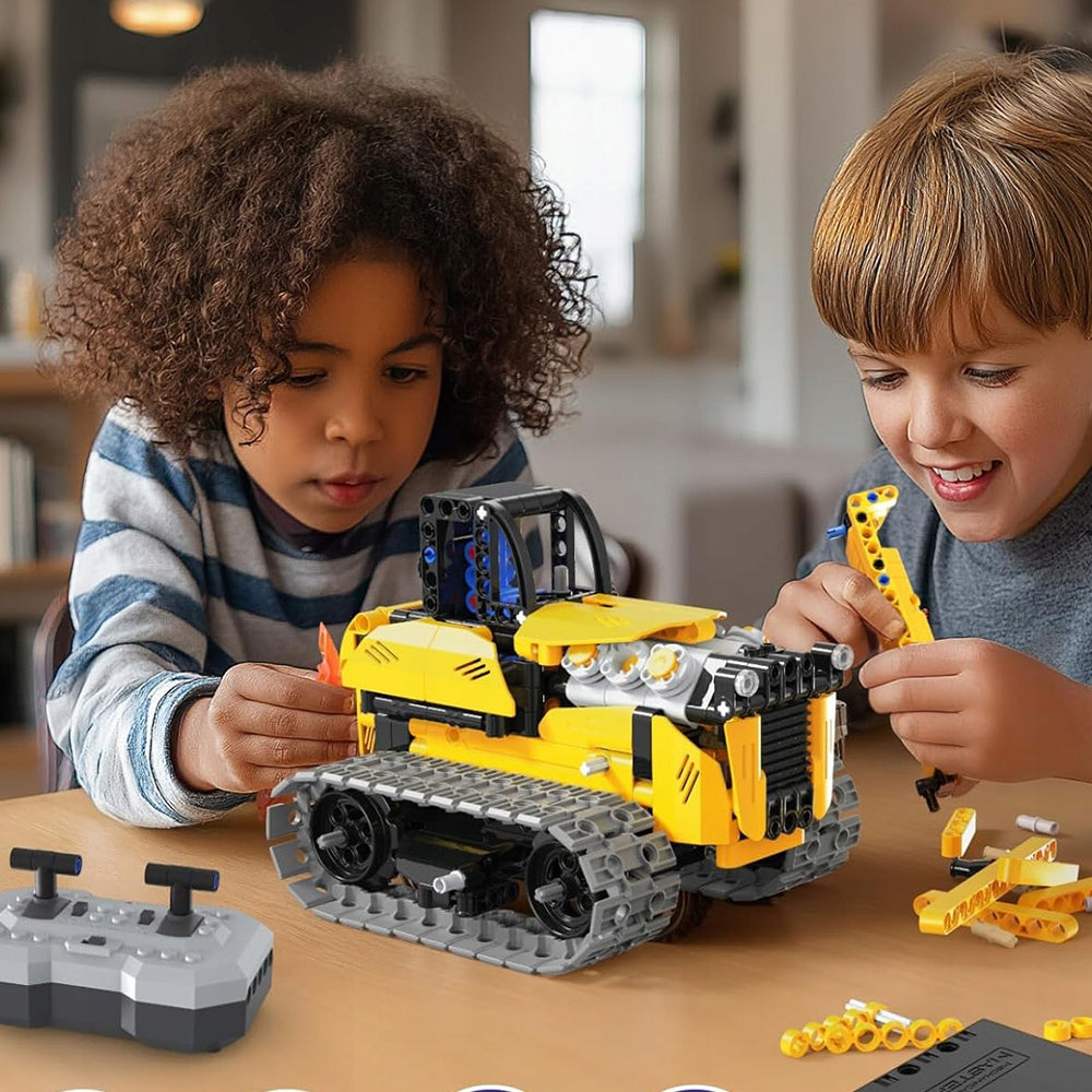ROBOT EXCAVATOR REMOTE CONTROLLED WITH MOVING BUCKET TRUCK TIPPER RC Information regarding product safety and compliance For use under direct adult supervision
