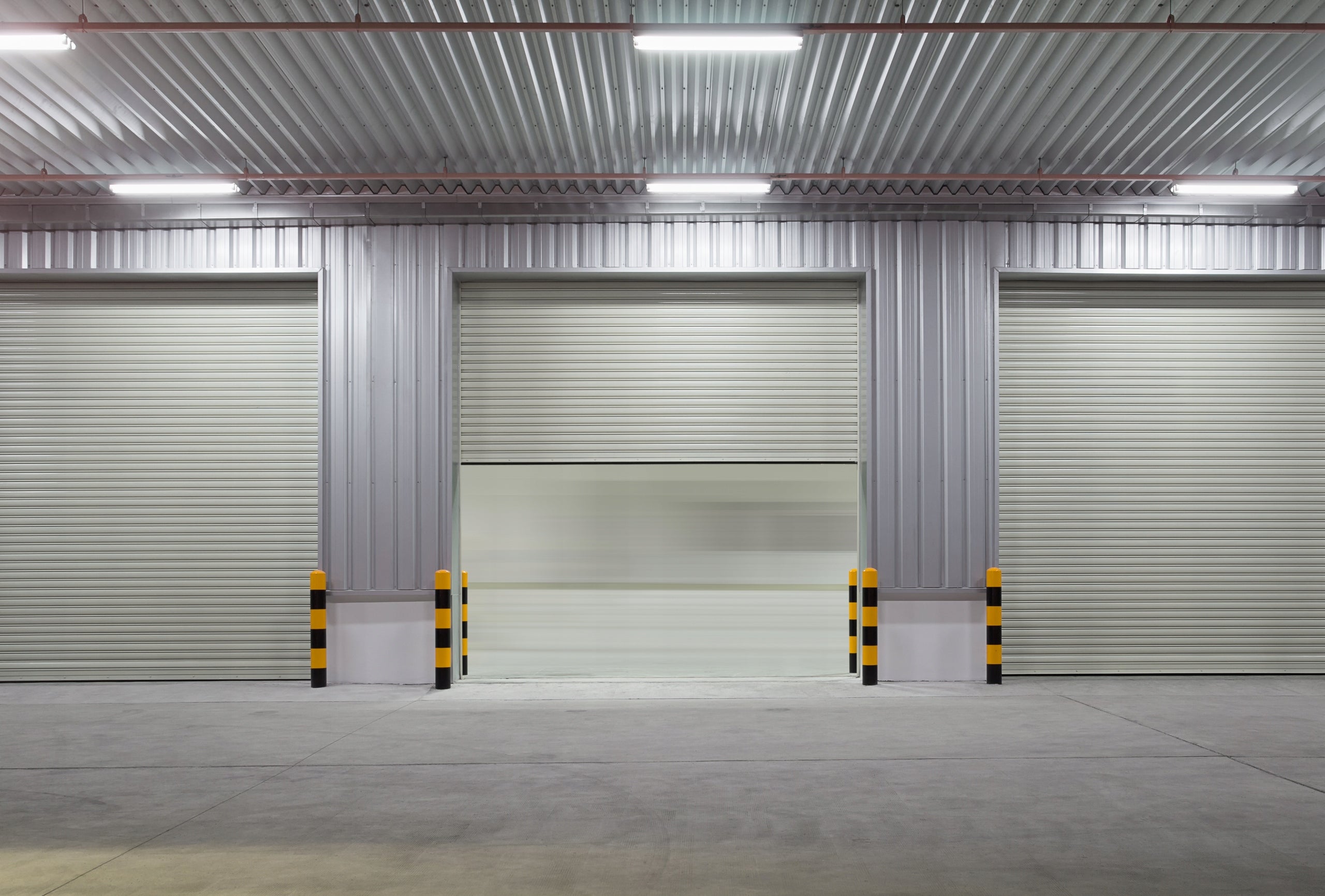 ROLLING GARAGE DOORS Automatic Type full