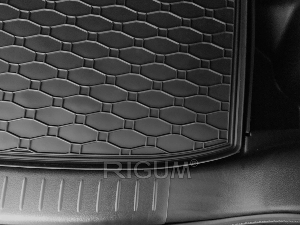 RUBBER TRUNK MAT Suzuki Vitara from 2015- Vitara hybrid from 2020- Manufacturer's catalog number A433005