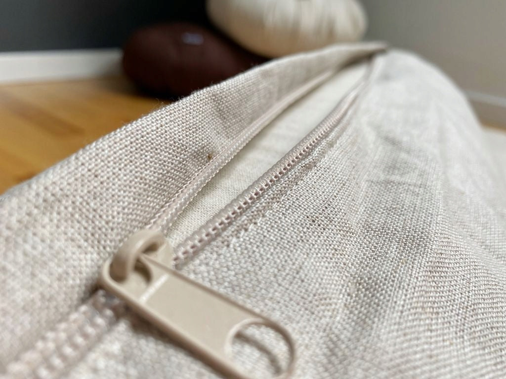 Reinforcement roller for YOGA 70x20cm with linen cover POLISH PRODUCT Manufacturer code WG-0531