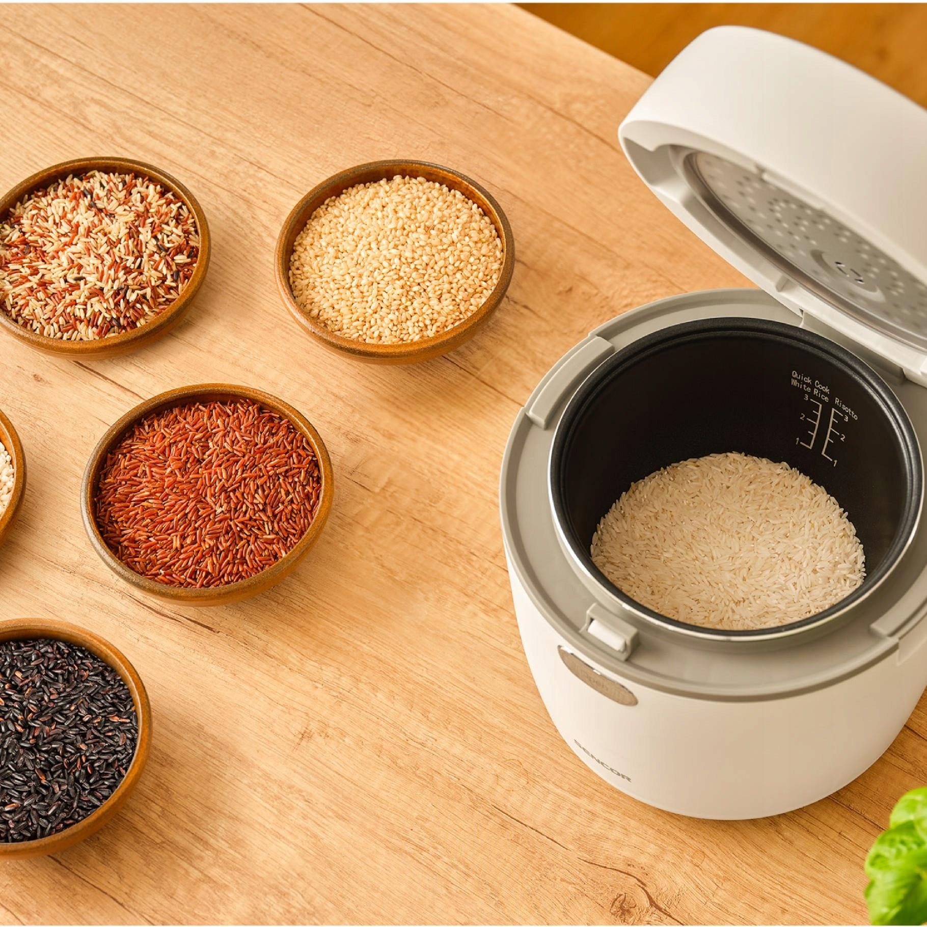 Rice cooker multifunctional pot 0,6 l 8 functions 350 W Sencor SRM 0670WH white Manufacturer code SRM 0670WH