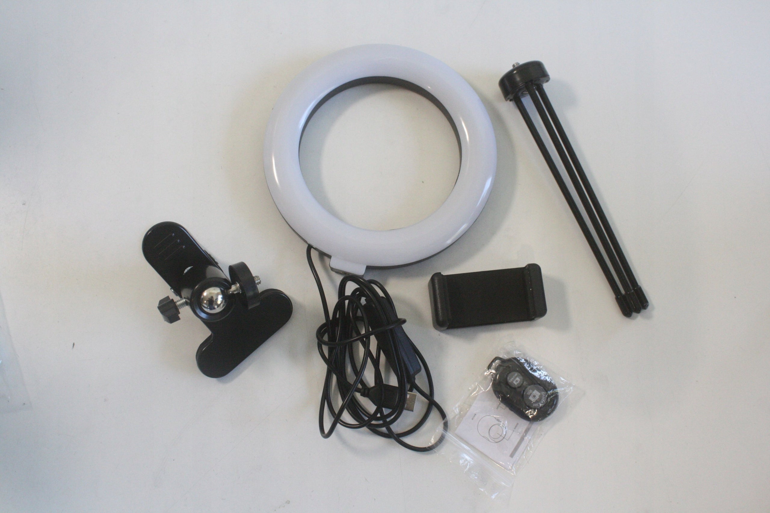 Ring LED RING LAMP 16 cm 3 Color Modes 3000K 6000K to USB Manufacturer code 16