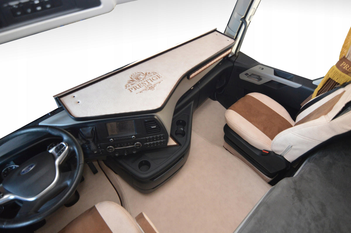 Rugs PRESTIGE LINE FORD F-MAX from 2018 Manufacturer's catalog number ZPHU SABA S.C.