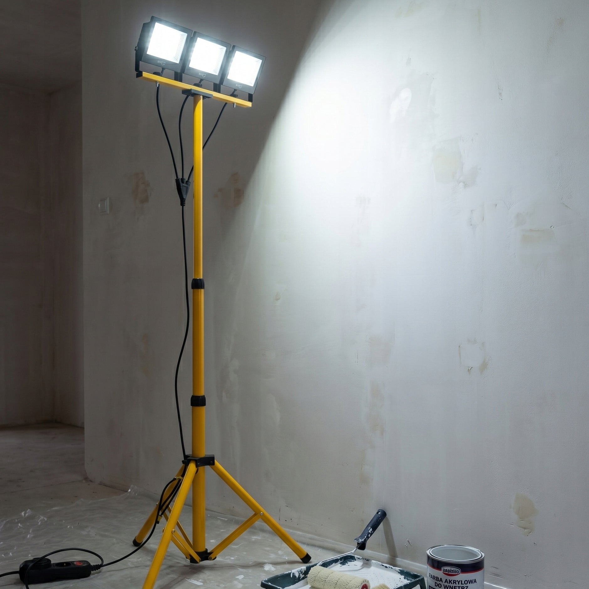 SET HALOGEN floodlight 3x 50W 4500K LED LAMP TRIPOD construction plug Color temperature 4500 K