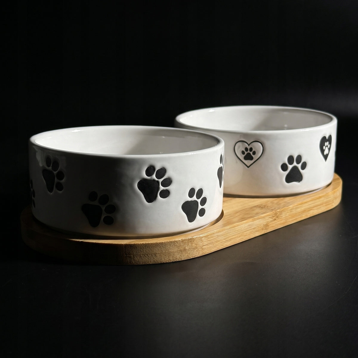 SET OF 2 CERAMIC BOWLS FOR CAT DOG ON WOODEN STAND 2x0,4L Manufacturer code OD2442