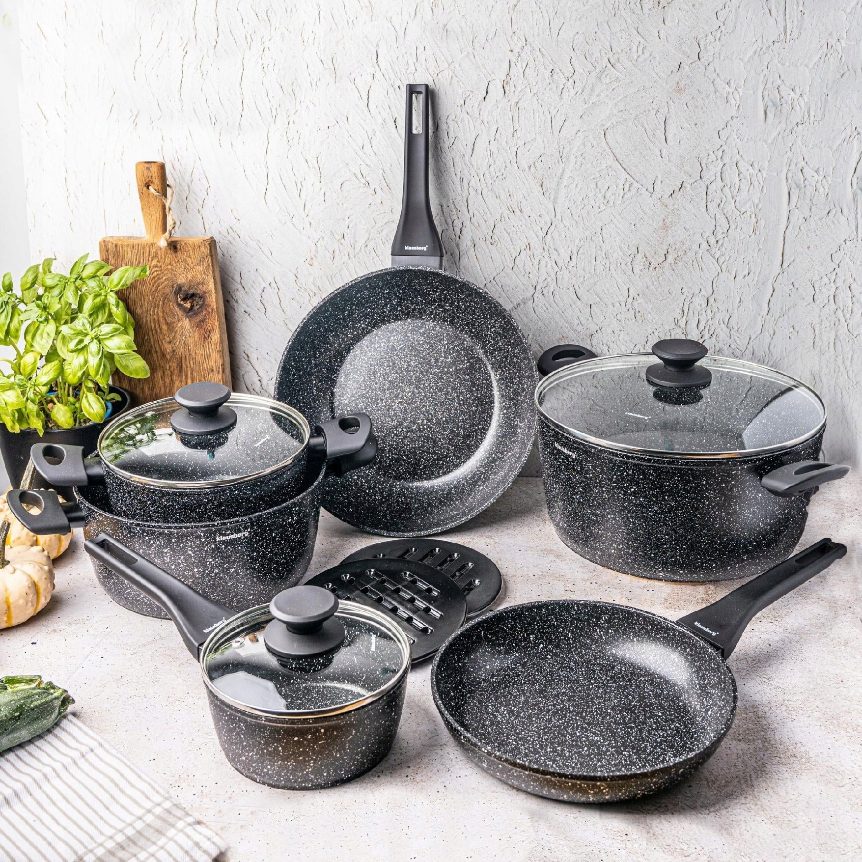 SET OF POTS with MARBLE COATING Pots Pan Rondel INDUCTION GAS Number of items in the set 12