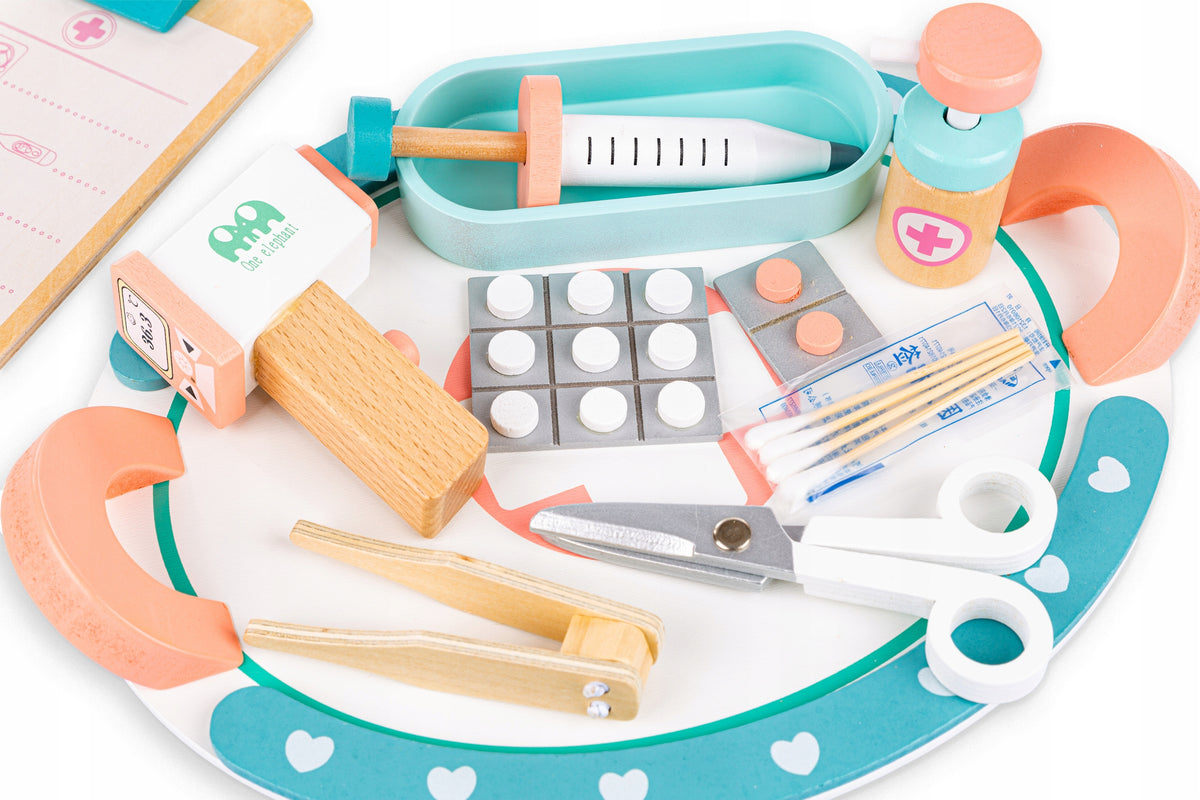 SET OF SMALL DOCTOR FOR CHILDREN DOCTOR NURSE KINDERPLAY THERMOMETER
