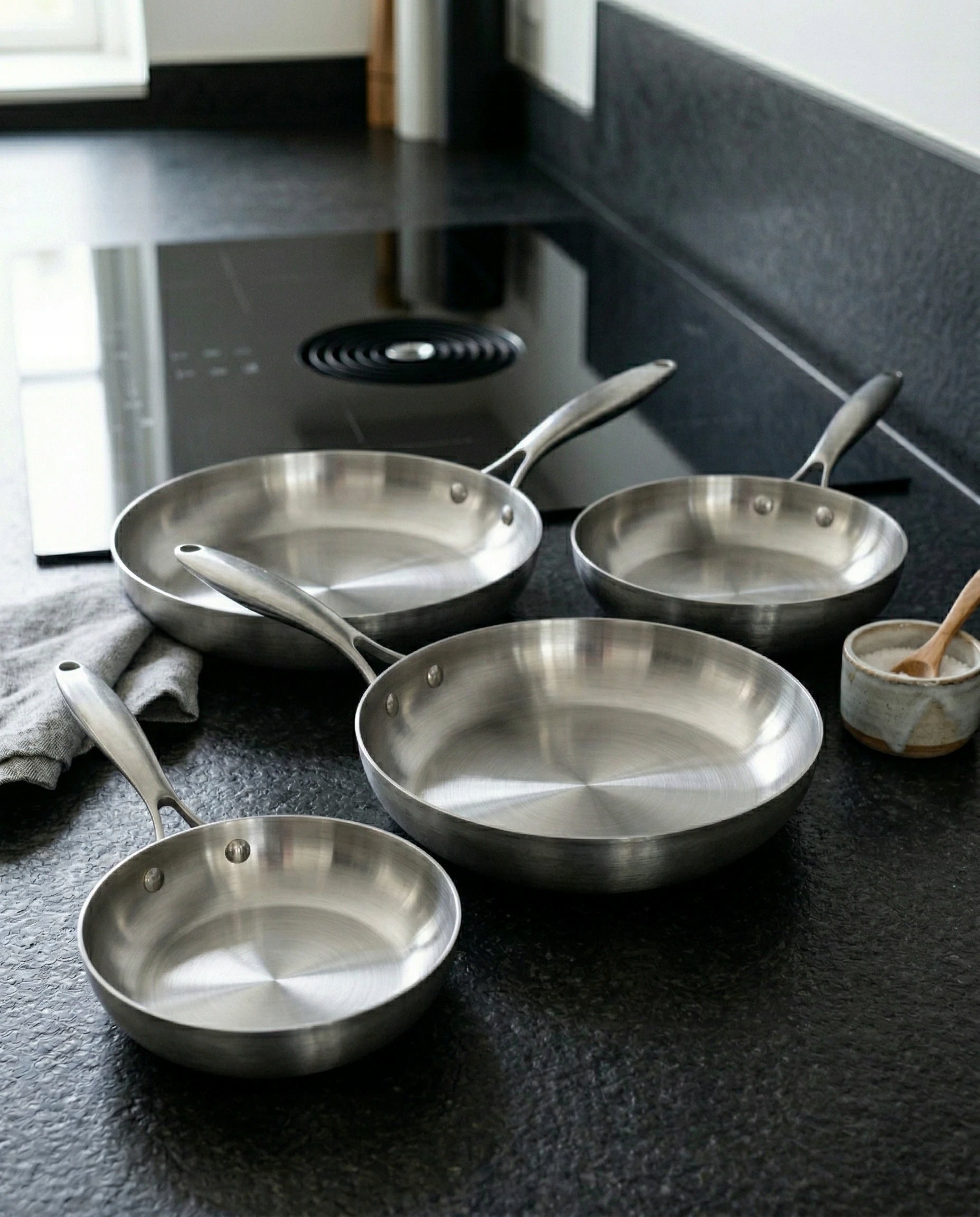 SET OF STEEL PANS INDUCTION GAS 4 PCS FOR FRYING SET 20 24 28 30 Packaging status original