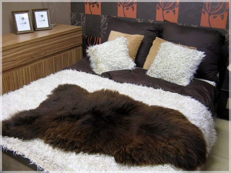 SHEEPSKIN 120-130 cm BEAUTIFUL XXL Color brown