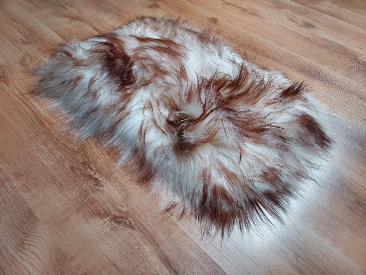 SHEEPSKIN NATURAL BED RUG CARPET UNDER THE LEGS FUR Color multicolor