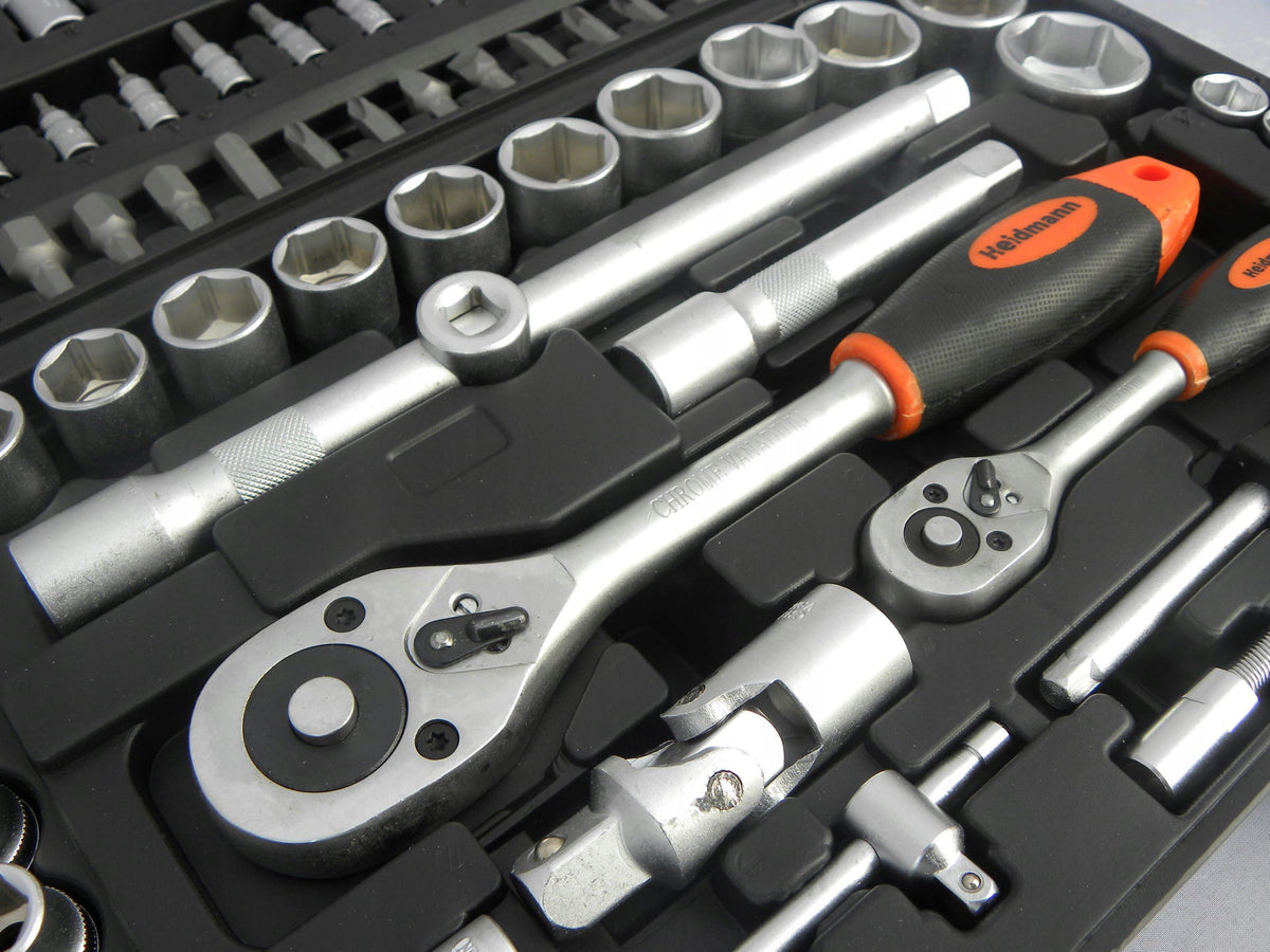 SOCKET WRENCH SET CAP AND BITS 94 EL. TYPE H 1/2" 1/4" Brand Geko