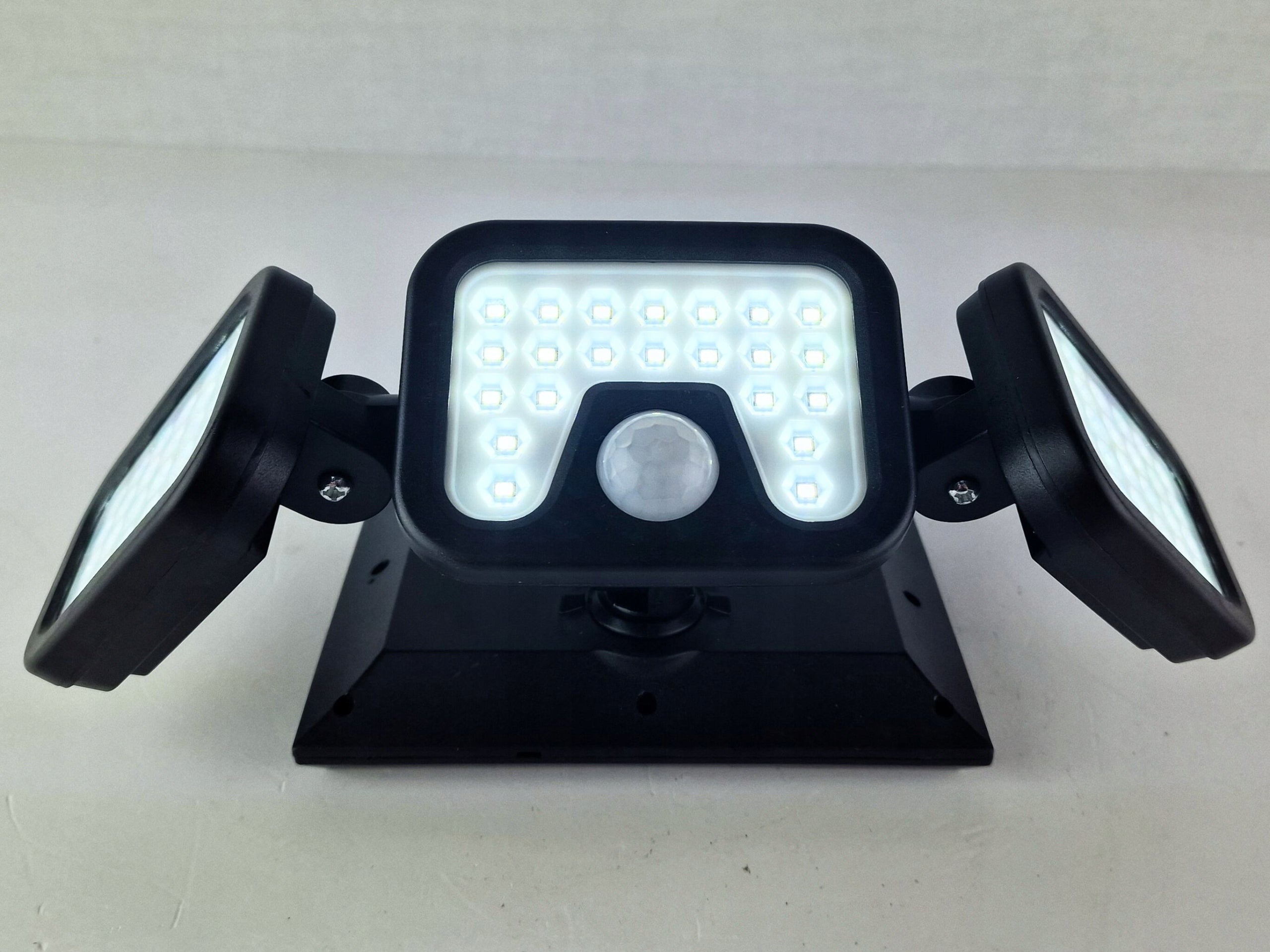 SOLAR LED GARDEN LAMP DUSK SENSOR POWERFUL GARDEN LAMP SENSOR EAN (GTIN) 5907520037569