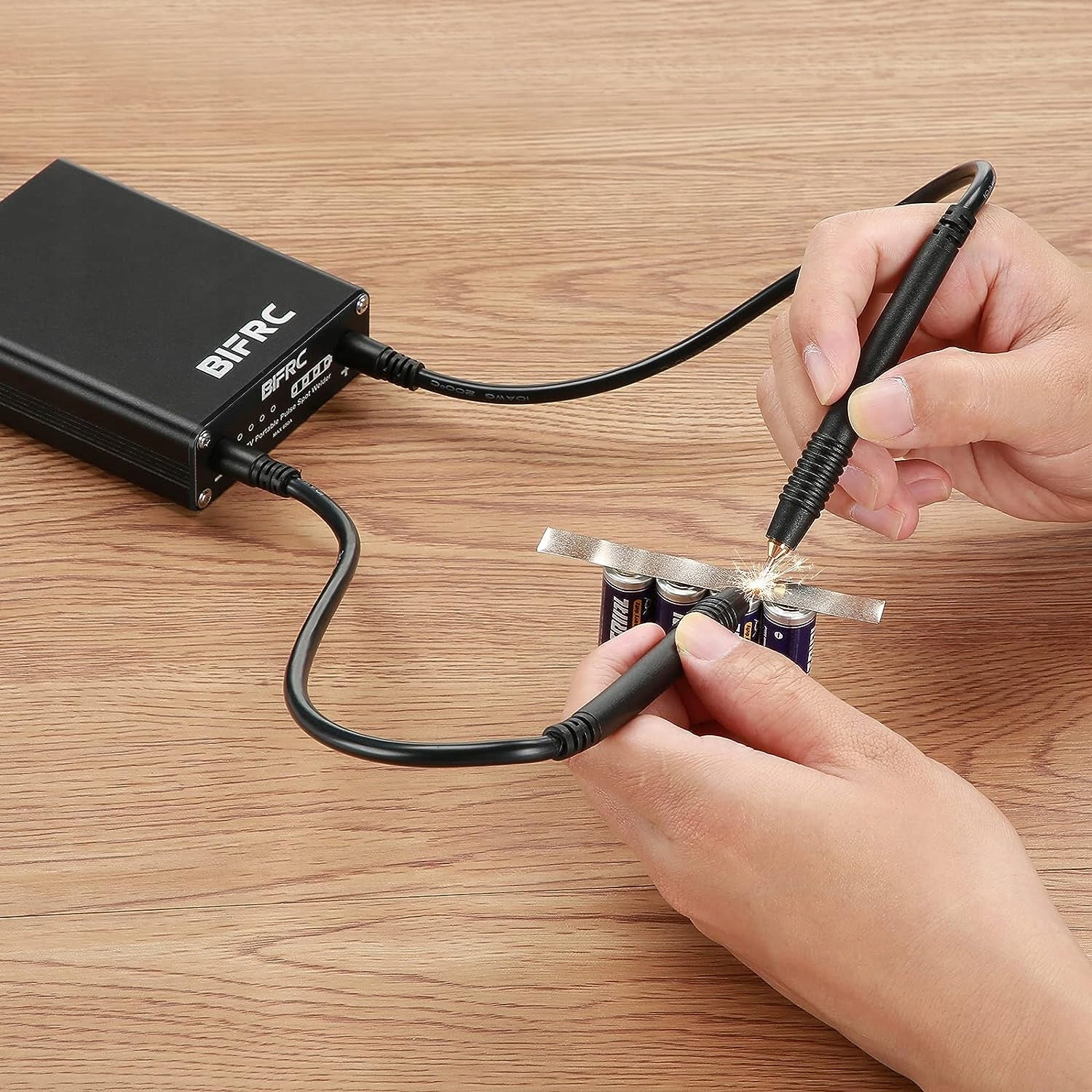 SPOT WELDING MACHINE FOR CELLS 18650 ADJUSTABLE 5500mAh + NICKEL SHEETS Packaging status original