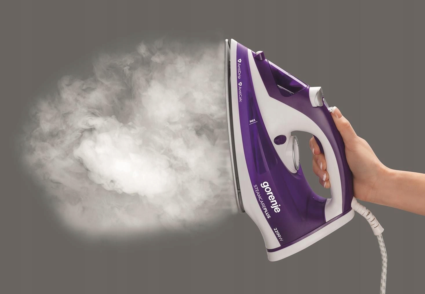 STEAM IRON GORENJE SIH2200BBC 2200W 280 ml AntiCalc AntiDrip High Power Manufacturer code SIH2200BBC