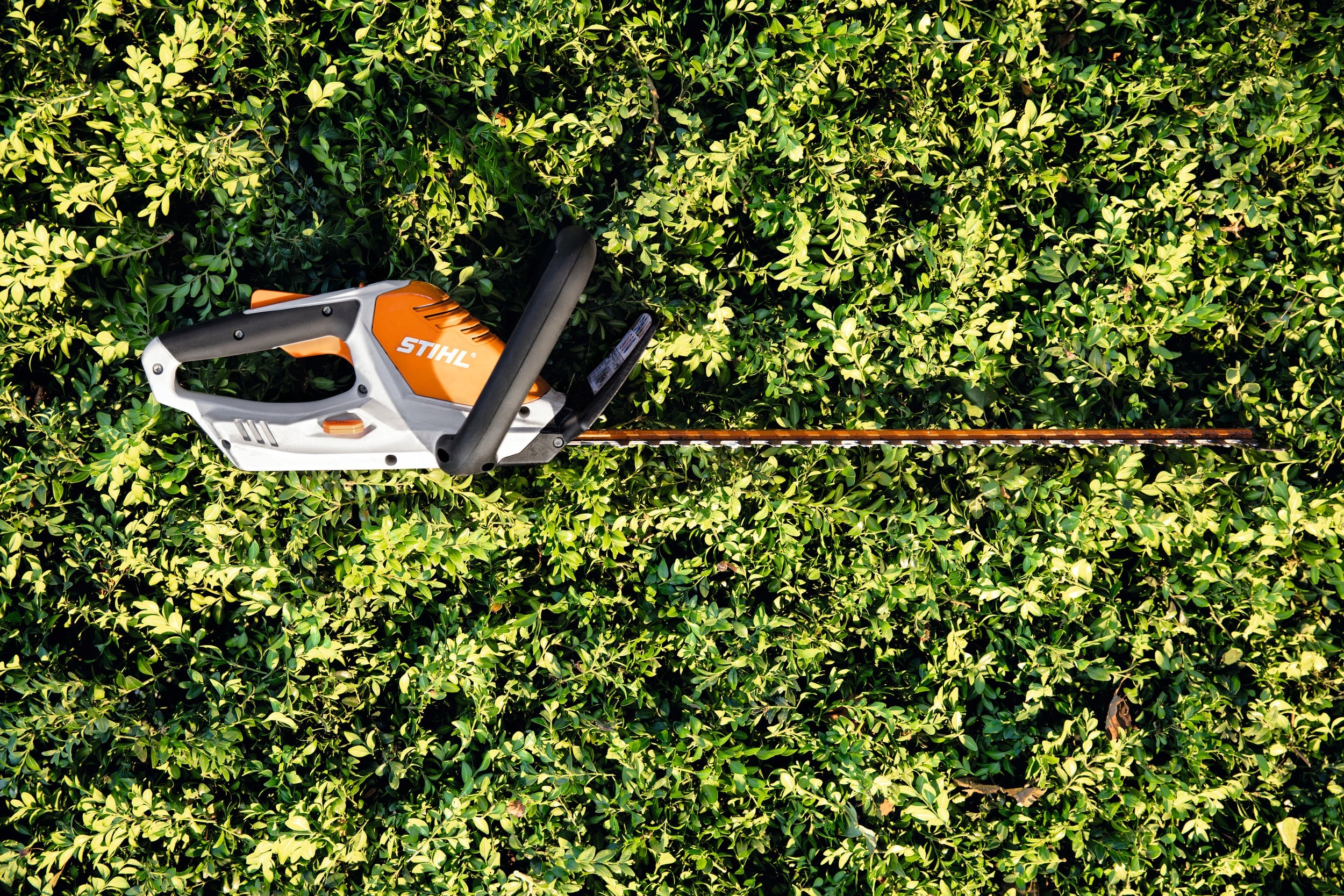 STIHL HSA 45 HEDGE TRIMMERS 50CM WITH INTEGRATED BATTERY Battery voltage 18 V