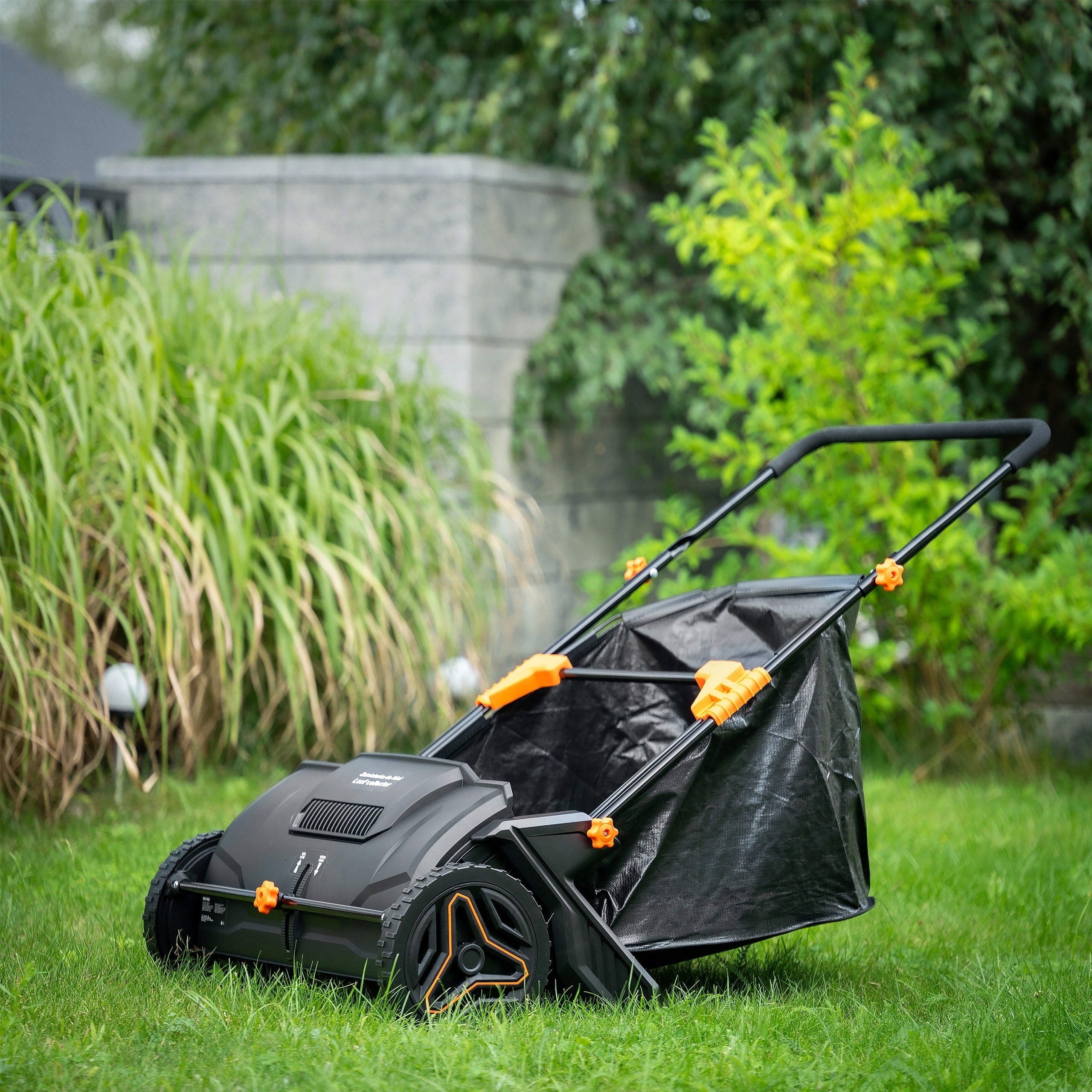 SWEEPER GRASS LEAF PICKER HAND BASKET 100 L FOR SIDEWALK CUBE Manufacturer code SN1302
