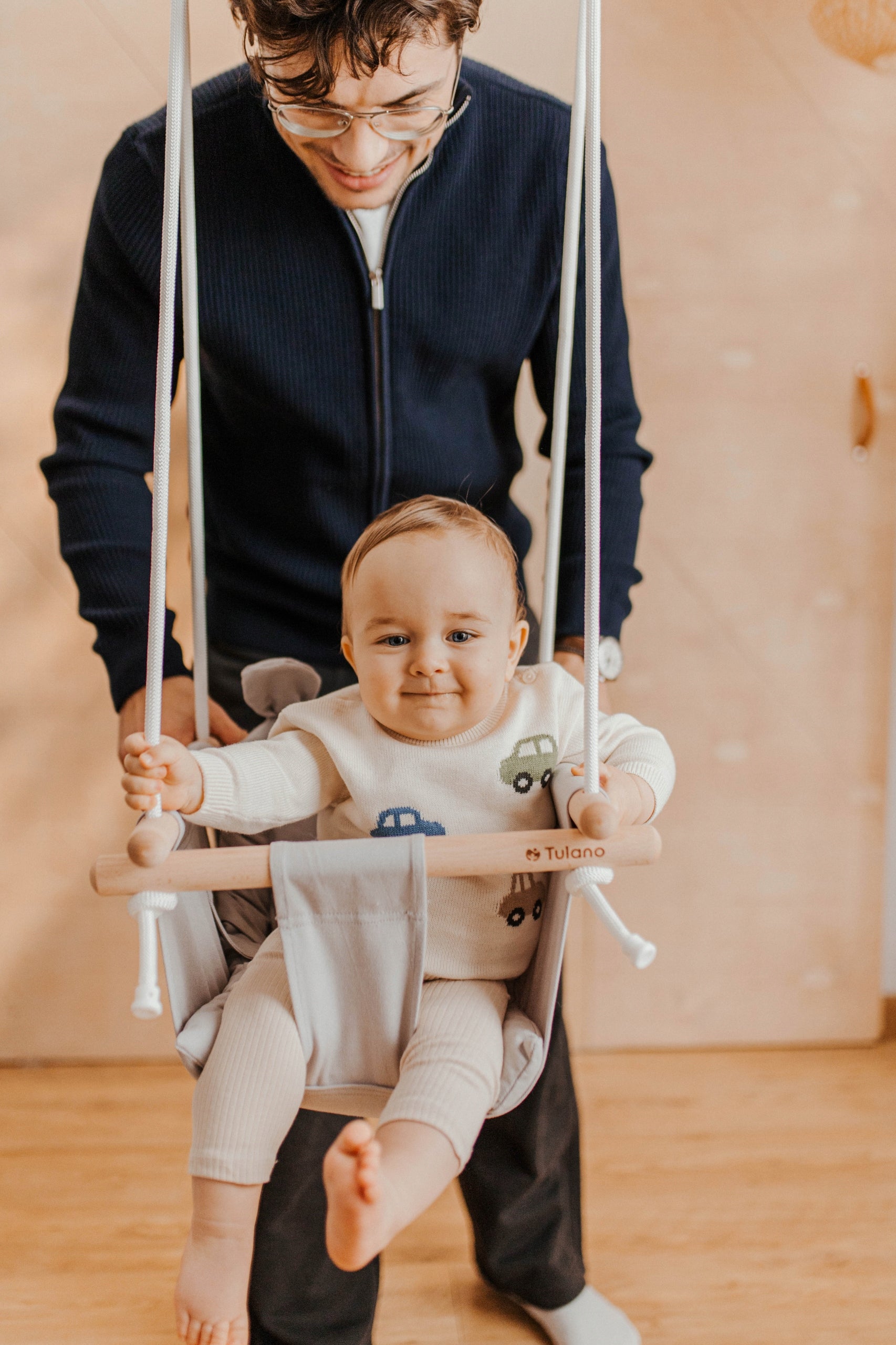 SWING FOR CHILDREN Tulano garden WOODEN for babies BUCKET beige Manufacturer code TN - Hop 30 Beige