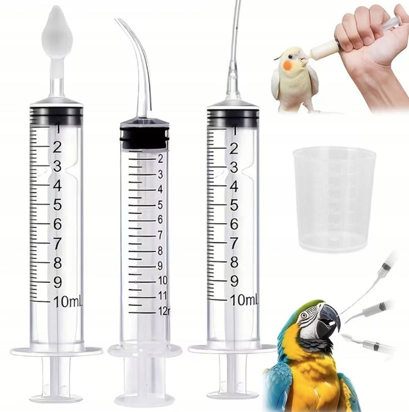 SYRINGES WITH TUBE FOR MANUAL FEEDING OF HEDGEHOG BIRD CHICKS